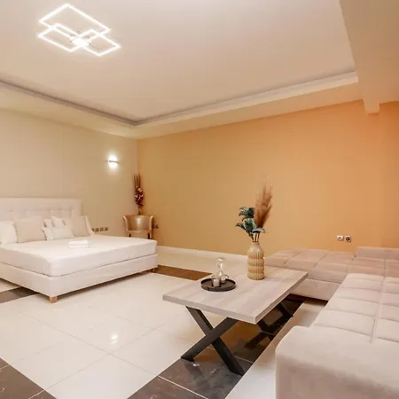 Nostalgia Guest house 4*